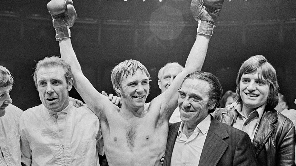 Bunce Diary: John H. Stracey’s night of glory in Mexico City should be a movie
