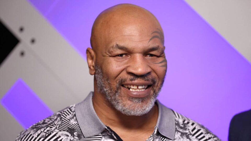 Panel: What do you make of the Mike Tyson vs. Roy Jones Jnr exhibition?