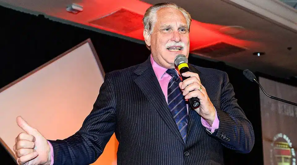 Legendary broadcaster Al Bernstein on reviving the fallen giant of American boxing