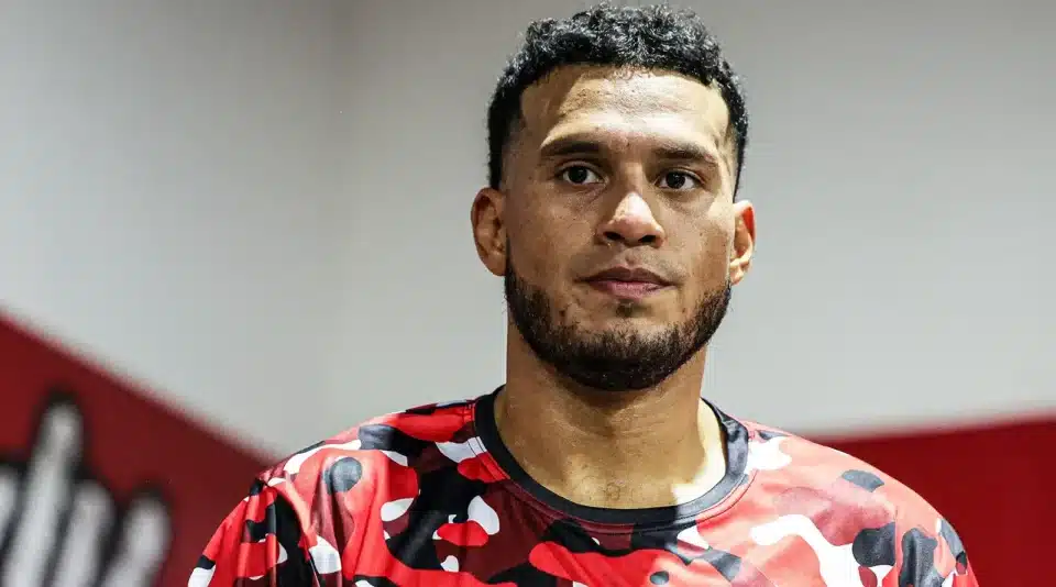 Hearn says talks underway for David Benavidez-Callum Smith clash