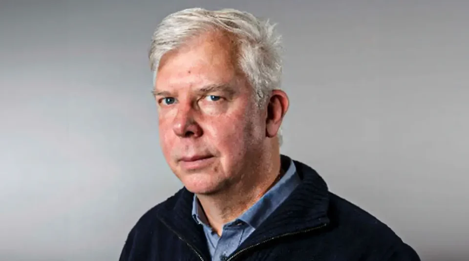‘The Last Bell’ tolls for Donald McRae who catalogues life and loss on each side of the ropes
