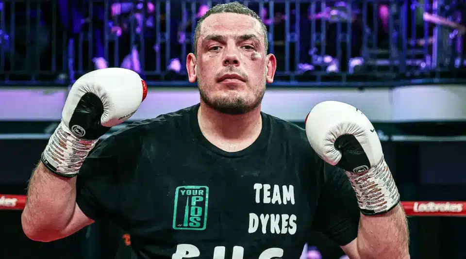 Unheralded Harvey Dykes doing things the hard way