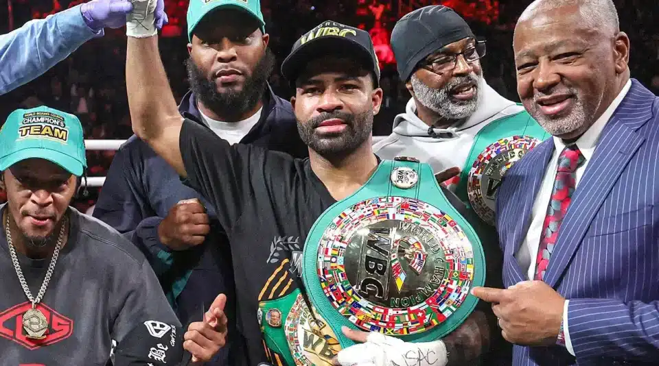 Stephen Fulton set to face O’Shaquie Foster in bid for greatness